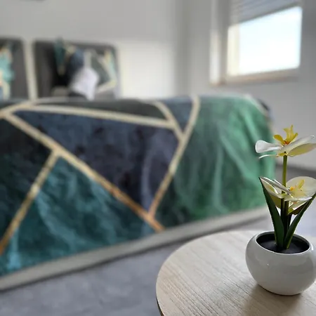 Appartement In Moenchengladbach 2 Zimmer Apartmán
